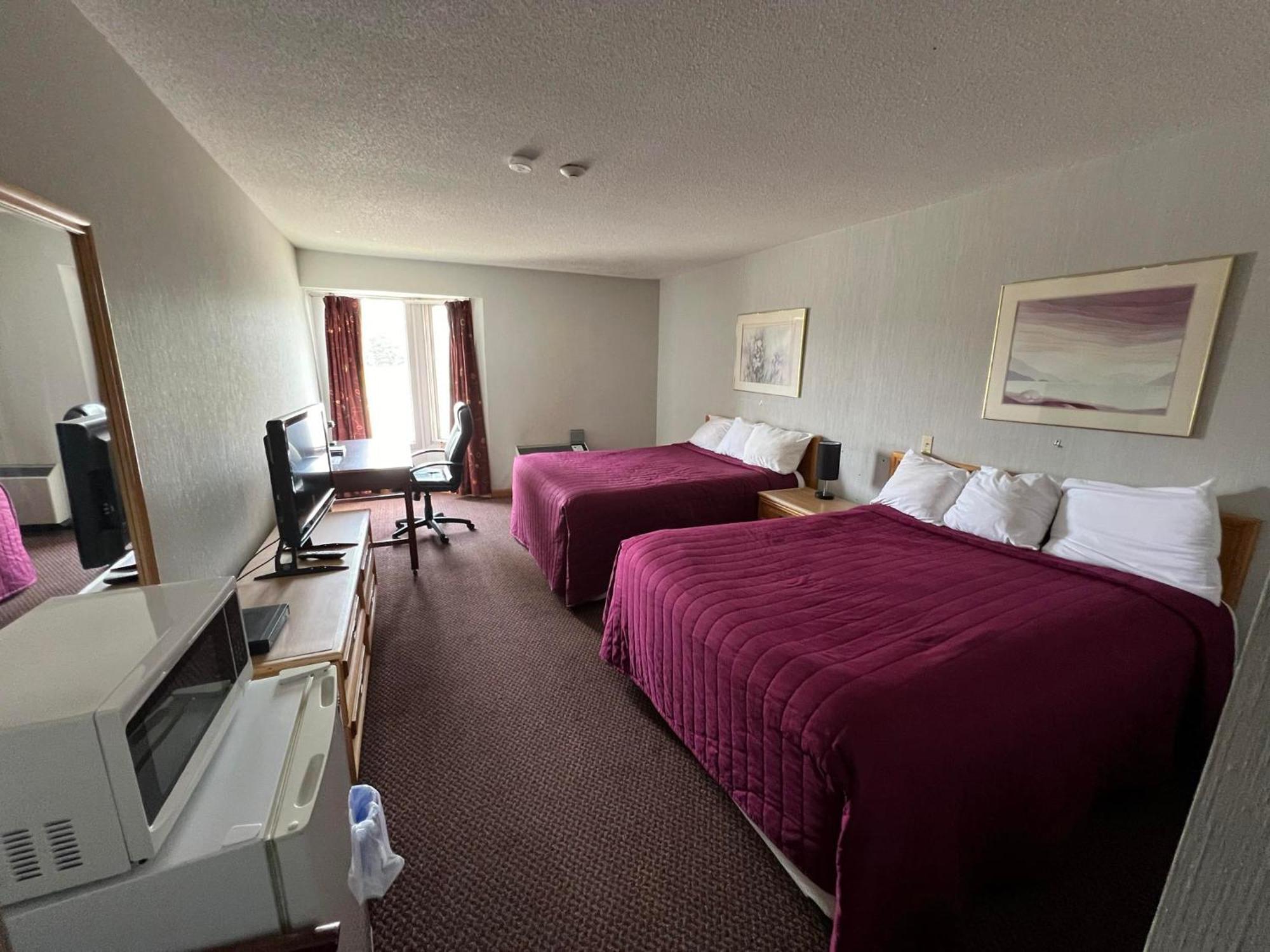 Airport Motor Inn Marathon エクステリア 写真