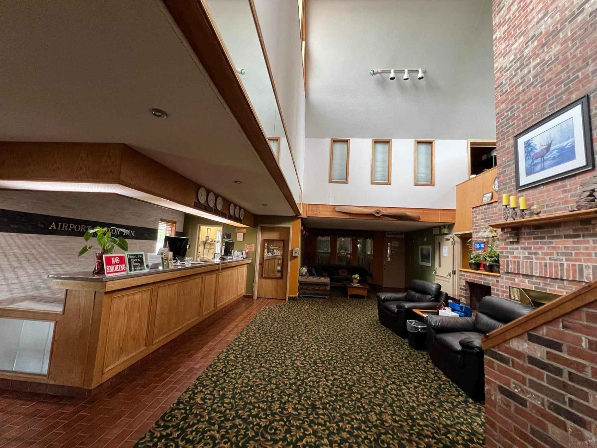 Airport Motor Inn Marathon エクステリア 写真